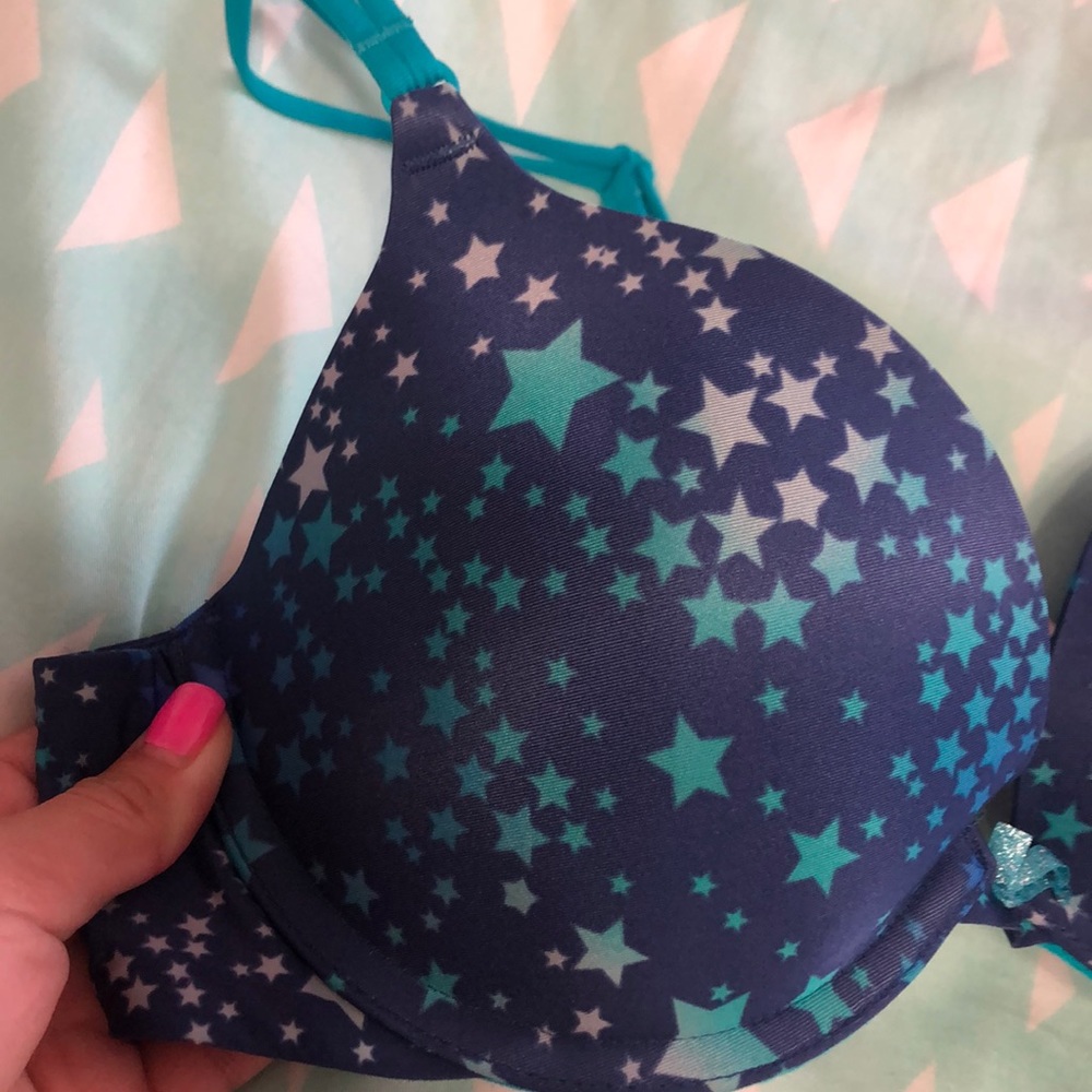 Victoria’s Secret push up bra size 32C